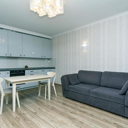 Лучшая Квартира В Броварах Бровари Екстериор снимка